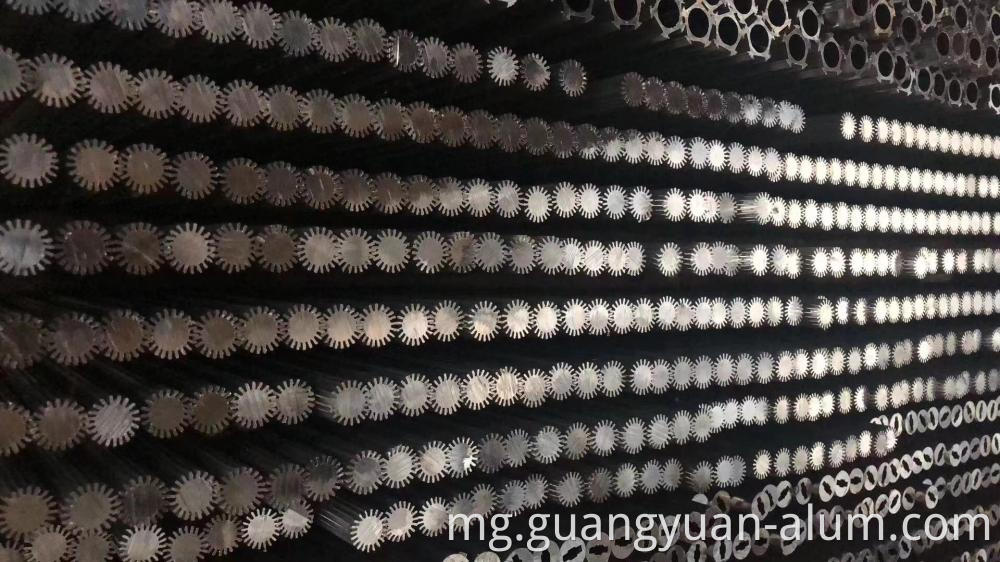 Guangyuan aluminum co., Ltd aluminum excrusion hafanana mafana aluminum potum guangyuan aluminum co., ltd Aluminum Extrusion Heat Sink Aluminum Extruded Profile Heatsink Aluminum